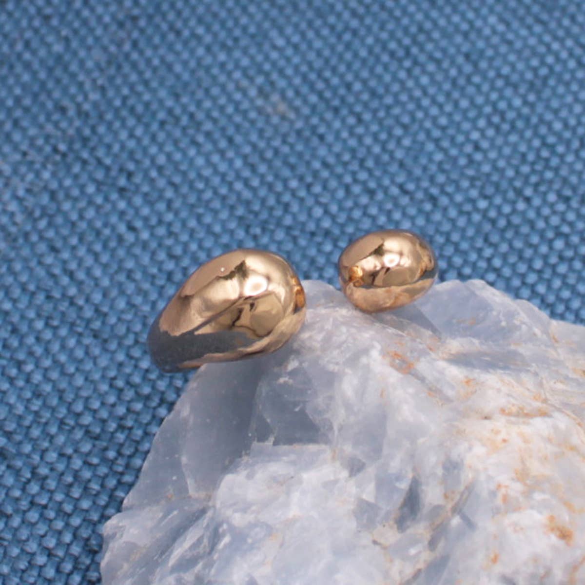 Bubbles - Asymmetrical Cocktail Ring — Gold or Silver Finish