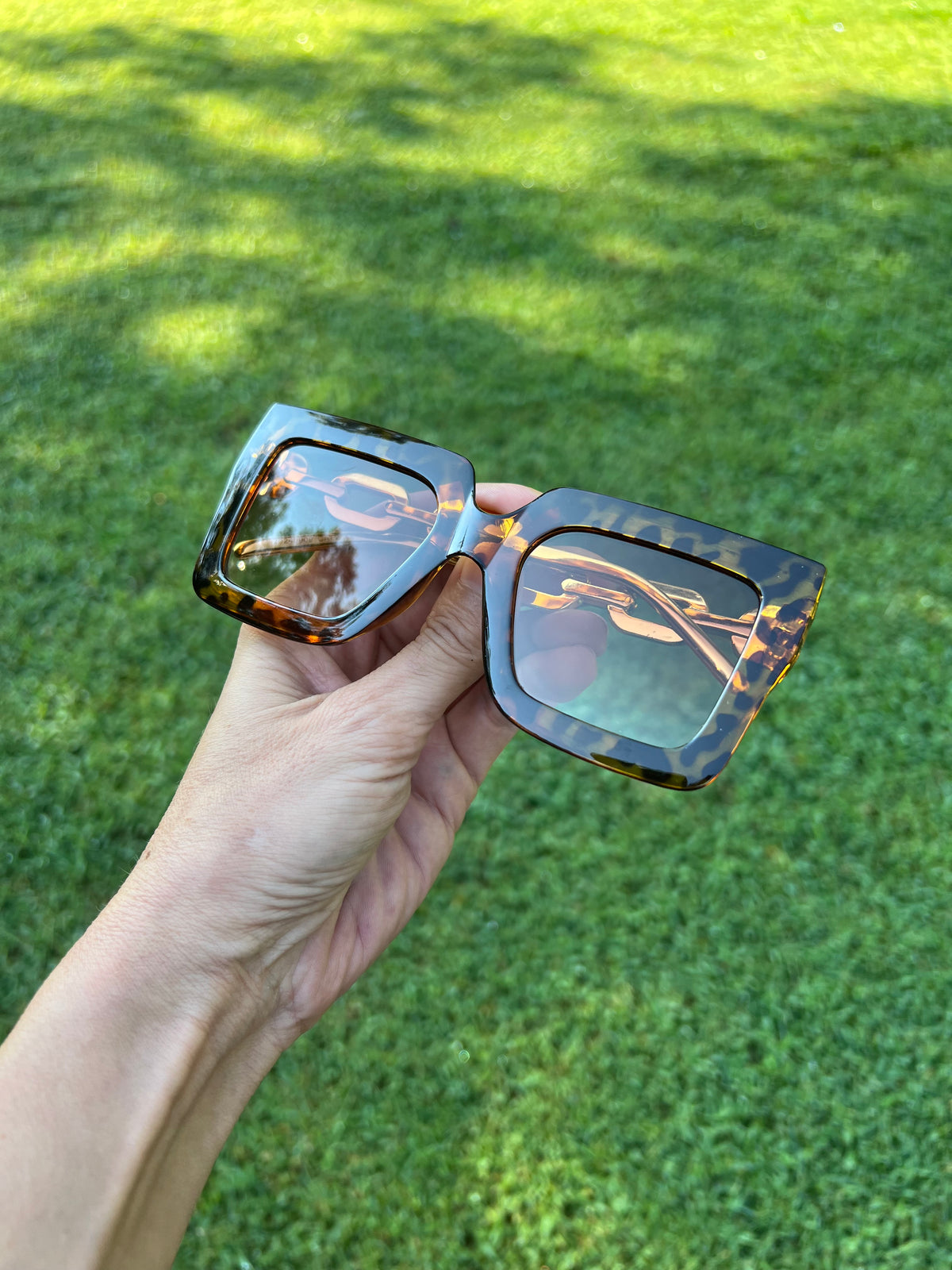 Cheap & Cute Sunglasses – Trendy Everyday Loser Sunnies