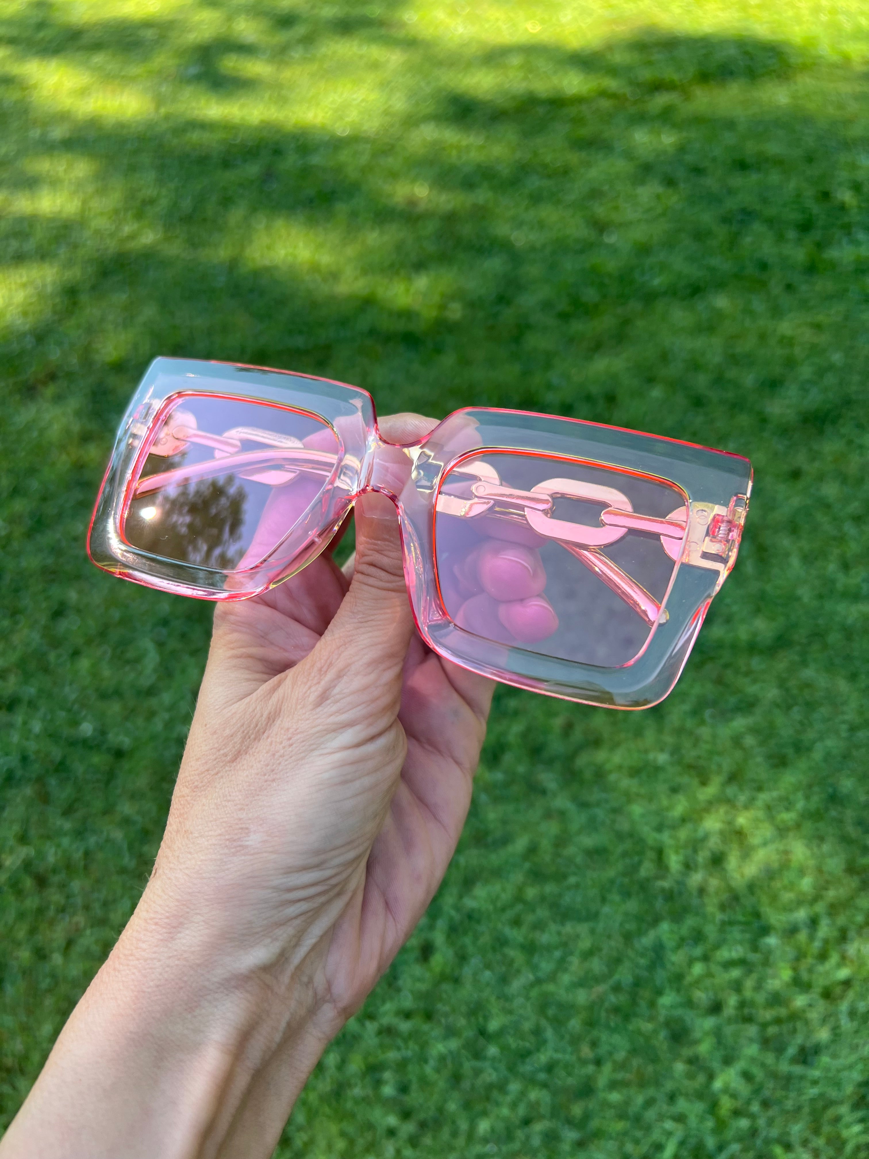 Cheap & Cute Sunglasses – Trendy Everyday Loser Sunnies