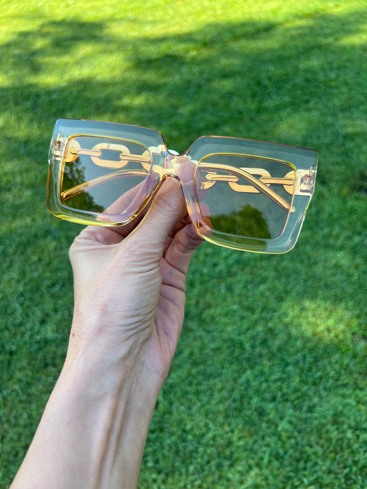 Cheap & Cute Sunglasses – Trendy Everyday Loser Sunnies