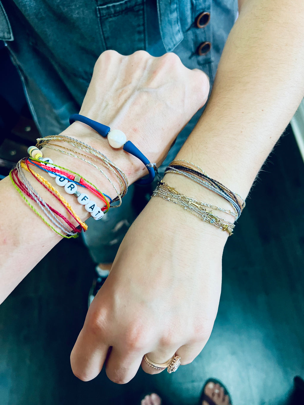 On-Site Friendship Bracelet Experience – Private Party & Event Booking